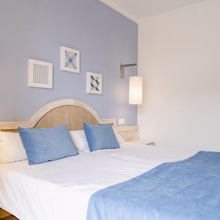 Hostal Hpc Porto Colom Extérieur photo